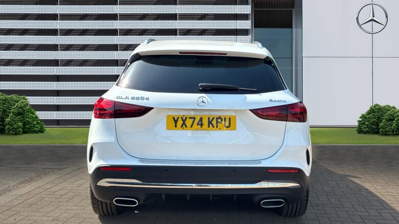 Mercedes-Benz GLA 220d 4Matic AMG Line Executive 5dr Auto Diesel Hatchback